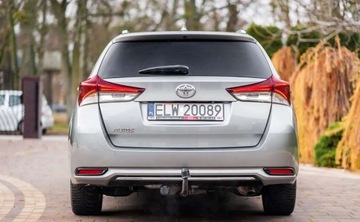 Toyota Auris II Touring Sports Facelifting 1.2 D-4T 116KM 2018 Toyota Auris Toyota Auris 1.2 Turbo Design Edition 1.2 Benzyna 116KM, zdjęcie 5