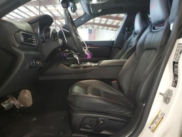 Maserati Levante 2019 Maserati Levante 2019r., Sport 3.0 Benzyna 350KM, zdjęcie 6