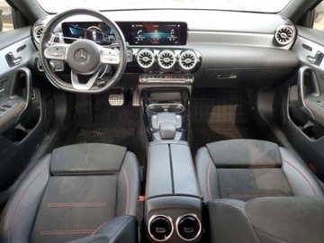 Mercedes Klasa A W177/V177 2021 Mercedes-Benz Klasa A 2021, 2.0L, 4x4, 35 AMG, od ubezpieczalni 2.0 Benzyna, zdjęcie 6