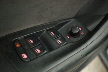 Audi Q3 I SUV 2.0 TFSI 211KM 2012 Audi Q3 2.0 TFSI, Salon Polska, 1. Właściciel, zdjęcie 17