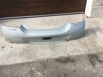 ZDERZAK TYŁ TYLNY VOLVO C30 Pod Czujniki