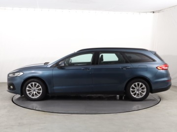 Ford Mondeo V Kombi 2.0 TDCi 150KM 2019 Ford Mondeo 2.0 EcoBlue, Salon Polska, Serwis ASO, zdjęcie 2