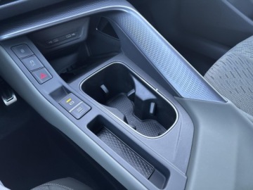 Cupra Terramar SUV 1.5 eTSI 150KM 2026 Cupra Terramar 1.5 eTSI 150 KM 7-biegowa automatyc, zdjęcie 29