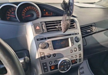 Toyota Verso Minivan 2.0 D-4D 126KM 2013 Toyota Verso bezwypadkowepanoramajedzie i wyglada jak noweorg lakier7osob, zdjęcie 13
