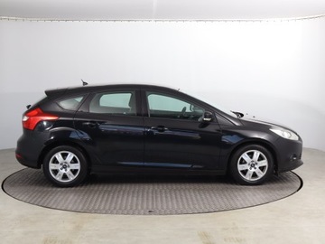 Ford Focus III Hatchback 5d facelifting 1.6 TDCi 115KM 2014 Ford Focus 1.6 TDCi, Salon Polska, Serwis ASO, zdjęcie 5