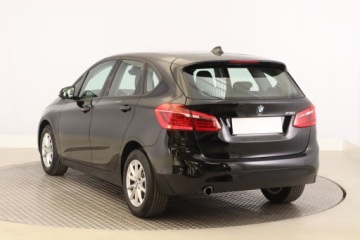 BMW Seria 2 F22-F23-F45-F46 Gran Tourer 218i 136KM 2017 BMW 2 Active Tourer 218i Active Tourer, Navi, zdjęcie 3