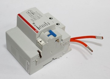 Дифференциальный переключатель дифференциального переключателя 2 полюса 63A ABB DDA802 AC