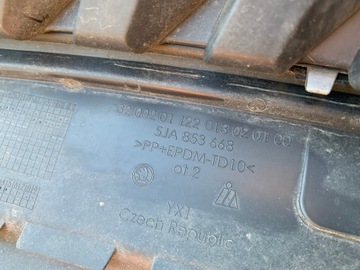 MASKA MŘÍŽKA PŘEDNÍ SKODA RAPID 5JA853668 ORIGINÁLNÍ LEVNĚ