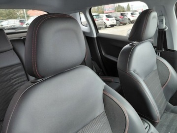 Peugeot 2008 I SUV Facelifting 1.2 PureTech 110KM 2019 Peugeot 2008 GT Line Automat Klimatronik Komputer Tempomat 1.2 Benzyna, zdjęcie 13