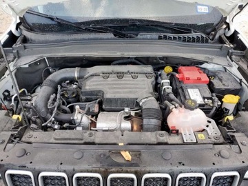 Jeep Renegade 2022 Jeep Renegade Latitude 2022 1.3l 1.3 Benzyna 177KM, zdjęcie 6