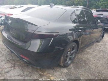 Alfa Romeo Giulia II 2017 Alfa Romeo Giulia 2017 Alfa Romeo Giulia AWD Benzyna 280KM, zdjęcie 4