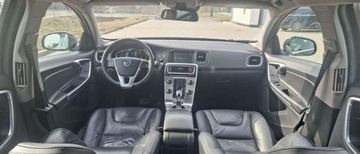 Volvo V60 I 2013 Volvo V60 Volvo V60 D6 AWD Plug-in Hybrid Summum 2.4 Hybryda Plug-in 220KM, zdjęcie 9