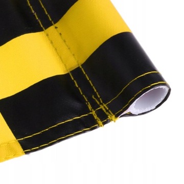 2 флага для гольфа, практика установки флага,