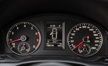 Volkswagen Scirocco III Coupe 1.4 TSI 160KM 2010 Volkswagen Scirocco 1.4tsi 160KM Navi Panorama DsG Camera SKora Full Serwi, zdjęcie 18