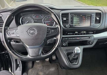 Opel Zafira D Compact 2.0 Diesel 150KM 2020 Opel Zafira Opel Zafira Life 2.0 Diesel 150KM, zdjęcie 17