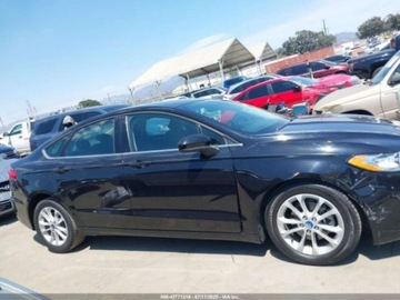 Ford Fusion 2019 Ford Fusion SE 2019 1.5l 1.5 Benzyna 181KM, zdjęcie 6