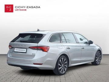 Skoda Octavia IV Liftback 1.5 TSI EVO 150KM 2023 Skoda Octavia 1.5TSI e-Tec 150km FV23 DSG Style Pakiet Selection Salon Pol, zdjęcie 4