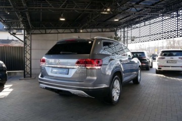 Volkswagen 2019 Volkswagen Atlas SEL 3.6 V6 4Motion 276KM Hak 4x4 Panorama Kamera 3-Zone A, zdjęcie 2