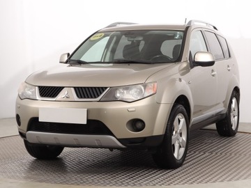 Mitsubishi Outlander II 2.0 DID DOHC 140KM 2008 Mitsubishi Outlander 2.0 DI-D, Salon Polska, zdjęcie 1