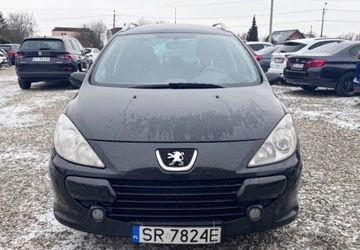Peugeot 307 II Kombi 1.6 HDi 16V 109KM 2005 Peugeot 307 7 osobowy 1.6 Diesel 109KM, zdjęcie 8
