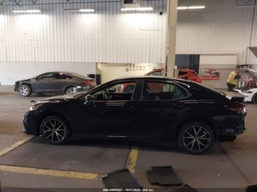 Toyota Camry IX 2023 Toyota Camry SE 2023 2.5l 2.5 Benzyna 203KM, zdjęcie 2
