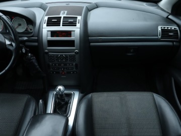 Peugeot 407 Sedan 2.0 HDi 136KM 2005 Peugeot 407 2.0 HDI, HAK, Klima, Klimatronic,ALU, zdjęcie 7