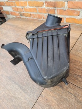 JEEP CHEROKEE KJ 01-05 3.7 POUZDRO FILTRU VZDUCH