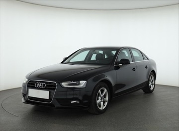 Audi A4 B8 Limousine Facelifting 2.0 TDI 143KM 2012 Audi A4 2.0 TDI, 1. Właściciel, Automat, Skóra, zdjęcie 1