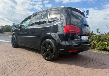Volkswagen Touran II 2.0 TDI 140KM 2015 Volkswagen Touran 2.0Tdi DSG 7-mio osobowy MAX Opcja 2.0 Diesel 140KM, zdjęcie 31