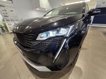 Peugeot 5008 II Crossover Facelifting 1.2 PureTech 130KM 2022 Peugeot 5008 1.2 PureTech GT EAT8 7os. Gwrancja Dealer 1.2 Benzyna 130KM, zdjęcie 26