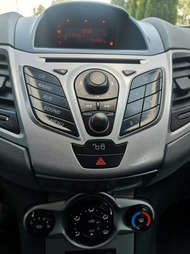 Ford Fiesta VII Hatchback 5d 1.25 Duratec 60KM 2011 Ford Fiesta 1.25 60KM Klimatyzacja Isofix Podgrz., zdjęcie 11