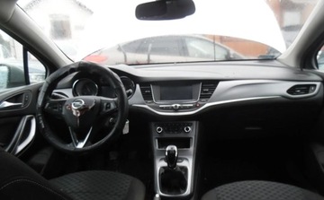 Opel Astra K Sports Tourer 1.6 CDTI 110KM 2019 Opel Astra 2019r, Salonowa, 1.6 CDTI. Uszkodzony lewy bok. VAT 23 1.6, zdjęcie 5