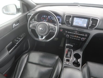 Kia Sportage IV SUV 1.7 CRDi 141KM 2018 Kia Sportage 1.7 CRDi, Automat, Skóra, Navi, zdjęcie 6