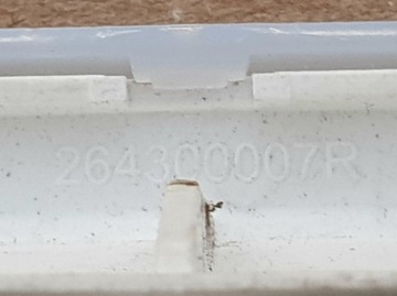 LAMPA POLSTROVÁNÍ INTERIÉR RENAULT CLIO IV CAPTUR