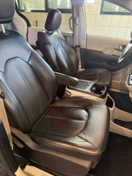 Chrysler Pacifica II 3.6 V6 291KM 2021 Chrysler Pacifica Lokalizacja : Włocławek, zdjęcie 29