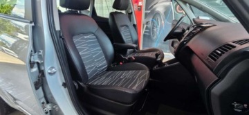 Kia Venga Mikrovan 1.6 CRDi 128KM 2011 Kia Venga 1.6 CRDI 128 KM Super Stan Import Raty Oplaty 1.6 Diesel, zdjęcie 35