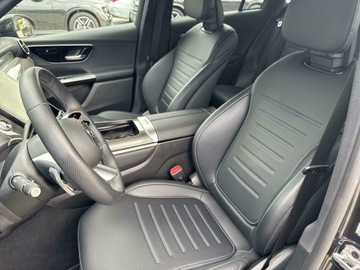 Mercedes GLC C254/X254 Coupe 2.0 220d 197KM 2024 Mercedes-Benz GLC 220 d 4Matic Pakiet AMG SUV, zdjęcie 16