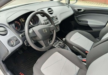 Seat Ibiza IV Hatchback 5d Facelifting 1.2 70KM 2015 Seat Ibiza Seat Ibiza 1.2 12V Style 4YOU 1.2 Benzyna 70KM, zdjęcie 16