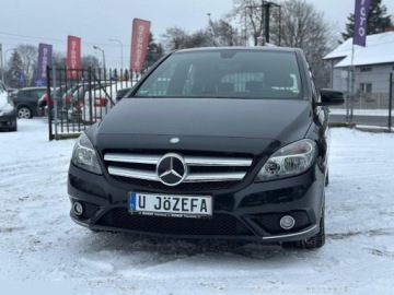 Mercedes Klasa B W246 Sports Tourer 180 BlueEFFICIENCY 122KM 2011 Mercedes-Benz Klasa B 180 (BlueEFFICIENCY) 122KM 2011r, zdjęcie 2