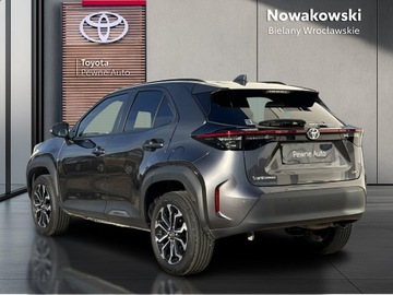 Toyota Yaris IV Hatchback 1.5 Hybrid Dynamic Force 116KM 2024 Toyota Yaris Cross Hybrid 1.5 Style Hybrid 1.5 Sty, zdjęcie 3