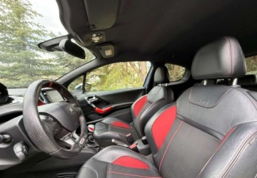 Peugeot 208 I GTi 1.6 THP 200KM 2014 Peugeot 208 Peugeot 208 GTI 200 THP 1.6 Benzyna 200KM, zdjęcie 16