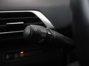 Peugeot 3008 II Crossover Facelifting  1.5 BlueHDi 130KM 2021 Peugeot 3008 FV23% navi virtual kamera tempomat, zdjęcie 34