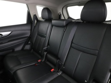 Nissan X-Trail III Terenowy 1.6 dCi 130KM 2017 Nissan X-Trail Tekna automat 7-osob. skóra navi, zdjęcie 16