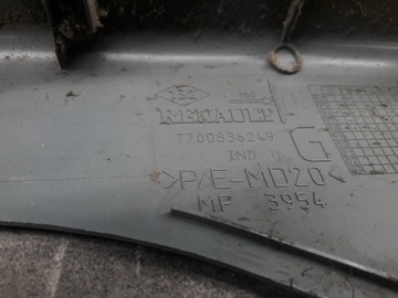 7700836249 PANEL LEVÝ POLIČKY ZADNÍ KUFRU RENAULT SCENIC I