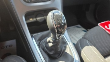 Opel Astra J Sports Tourer Facelifting 1.4 Turbo ECOTEC 140KM 2015 Opel Astra Duża Navi Podgrzewana Kierownica, zdjęcie 13