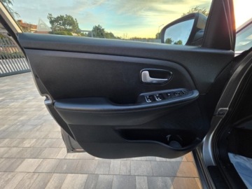 Kia Carens IV 2016 Kia Carens 1.7 CRDI 117PS Navi Kamera Alu Piekna Gwarancja 1.7 Diesel, zdjęcie 9