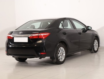Toyota Corolla XI Sedan 1.6 Valvematic 132KM 2015 Toyota Corolla 1.6 Valvematic, Salon Polska, zdjęcie 4