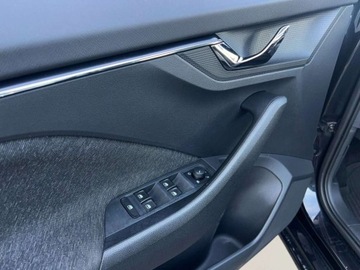 Skoda Scala Hatchback 1.0 TSI 110KM 2022 Skoda Scala 1.0TSI 110KM Style SalonPL SerwisASO Bezwyp Led Kessy FV23, zdjęcie 17