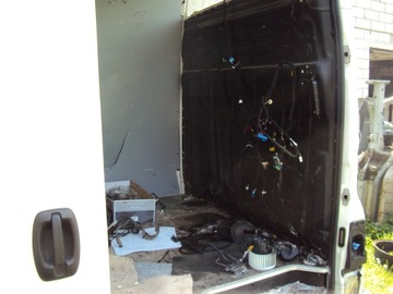Iveco Daily 15- błotnik tył karoseria drzwi dach 16-24