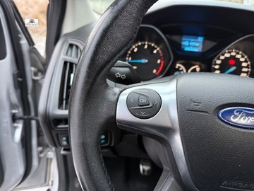 Ford Focus III Kombi 1.6 Duratorq TDCi DPF 115KM 2011 Ford Focus 1.6 TDCI 115KM, klimatyzacja, nowe hamulce, 4x el. szyby, bluet, zdjęcie 19